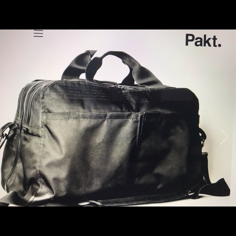 Pakt One travel bag